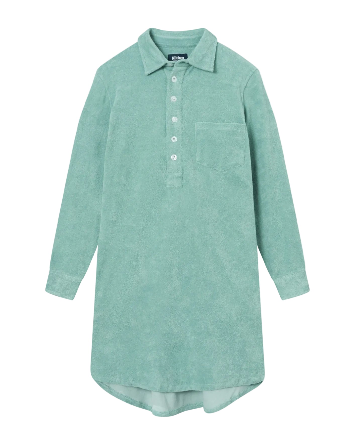 Grey-green kaftan in terry toweling fabric. With half button closure and one chest pocket